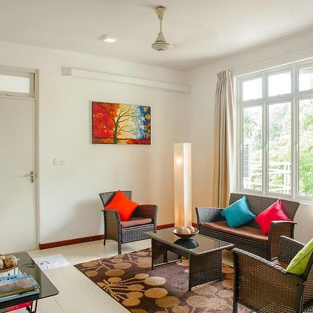 Veyli Residence Maldives, Fuvahmulah Addu City Exterior photo