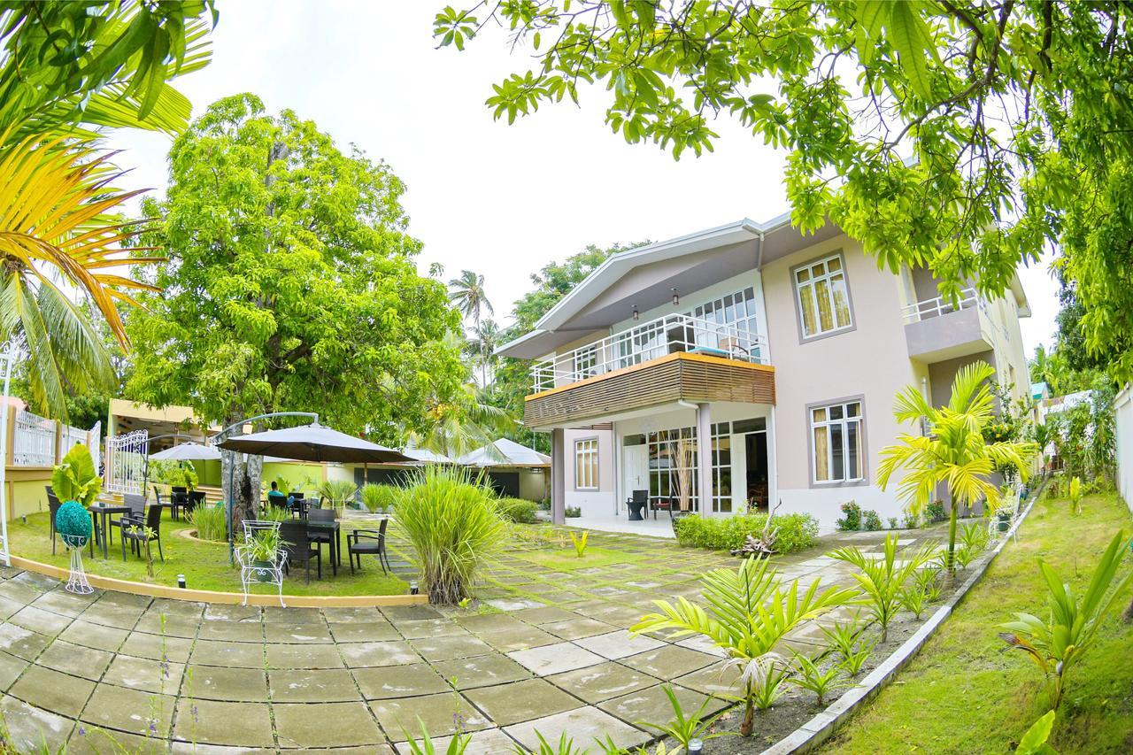 Veyli Residence Maldives, Fuvahmulah Addu City Exterior photo