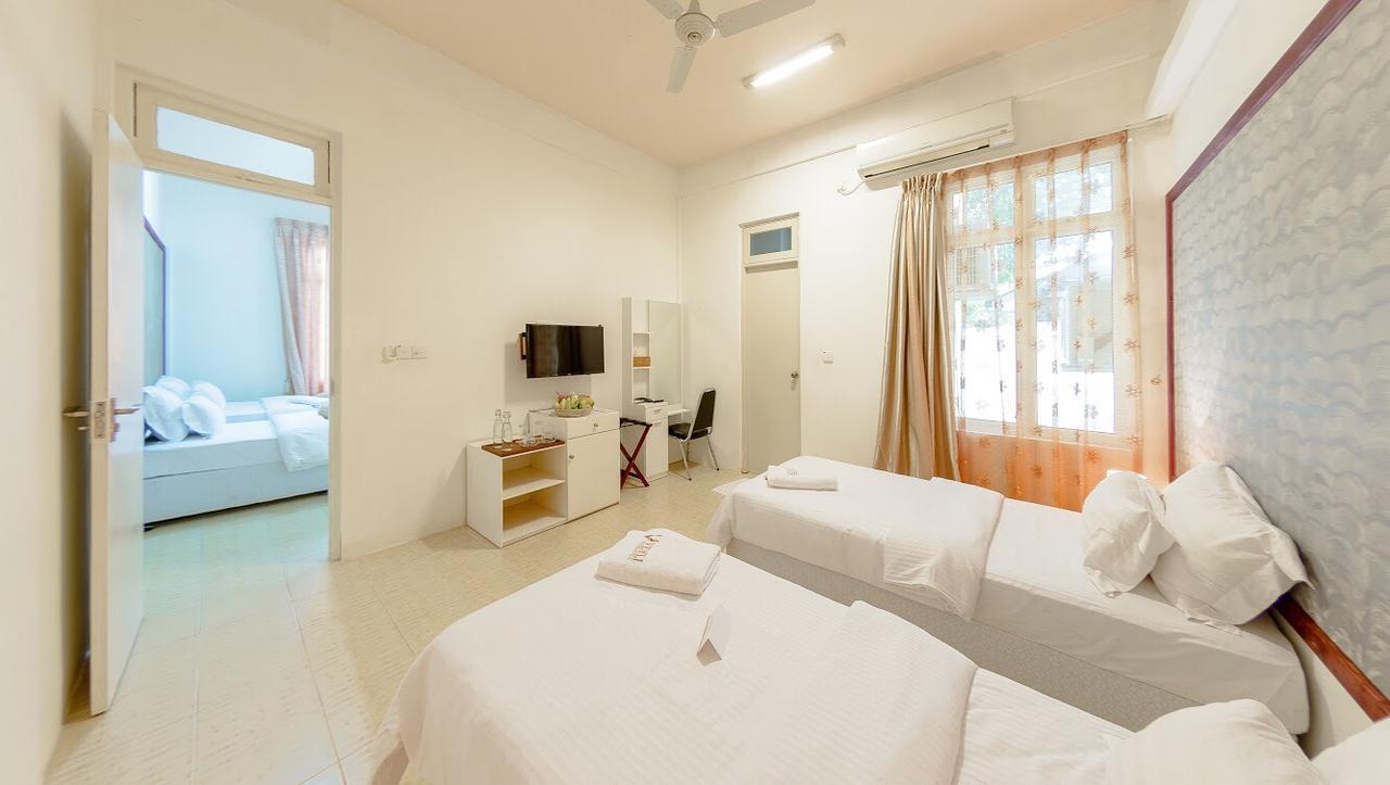 Veyli Residence Maldives, Fuvahmulah Addu City Exterior photo